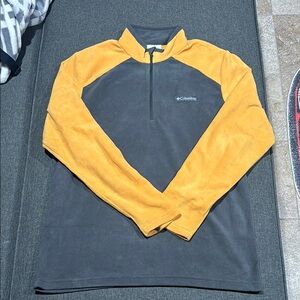 Columbia Yellow and Gray Pullover